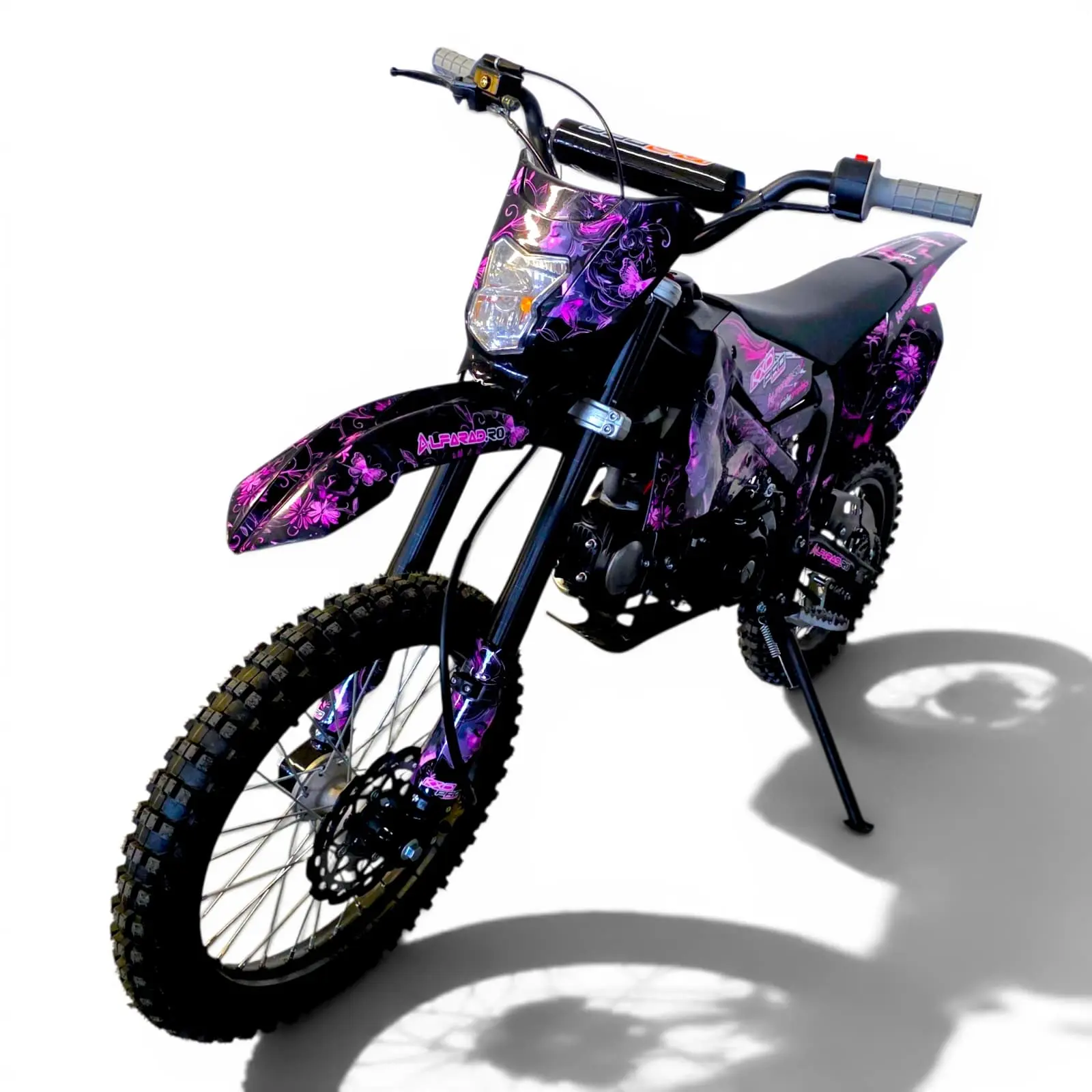 Cross GT Nicho Graphics